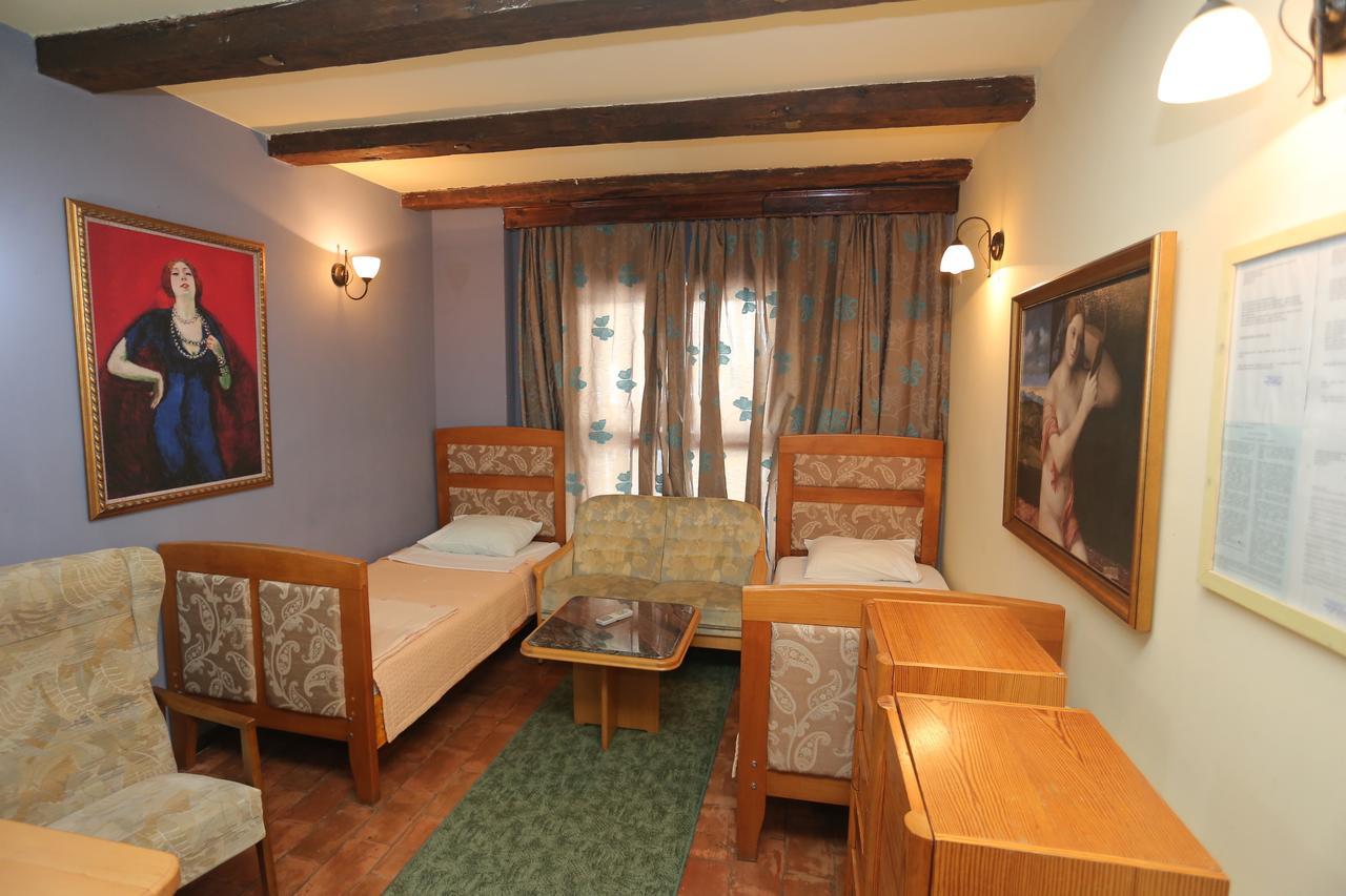 Hotel Konak Tammy Sabac Ruang foto
